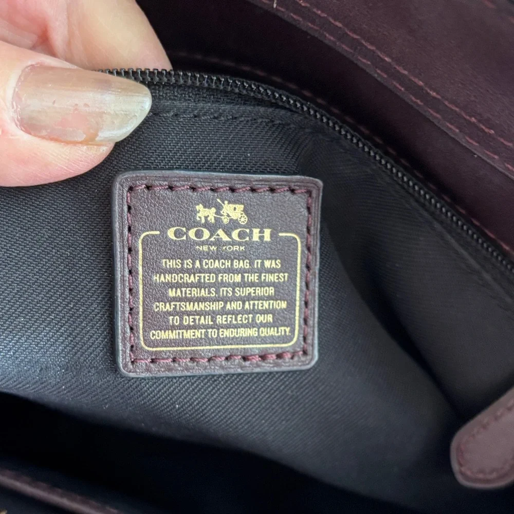 Coach Swagger 27 Snakeskin Satchel with Black and Gold Accents - Picture 8 of 10